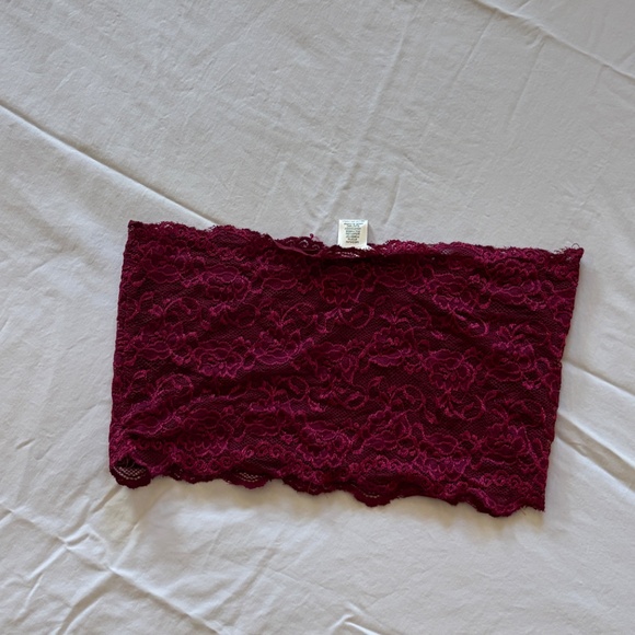 FashionNova Lace Bandeau in Wine Red, Medium - Picture 3 of 4